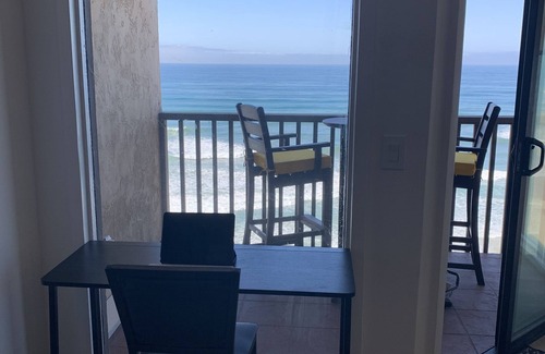 Solana Beach Condo | NEW LISTING! REMODELED! Sea and Sand, Stunning Top Floor Oceanfront Condo