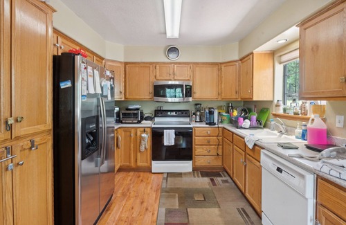 Happy Jack Cabin | NEW LISTING! Secluded Mountain Cabin with Forest Views by RedAwning