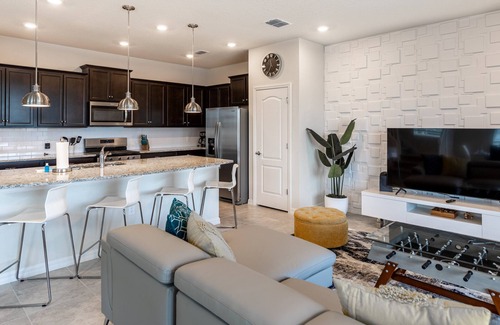 Loughman House | New Listing! Solterra Resort, 7mi to Disney & 17mi to Universal - FS383840