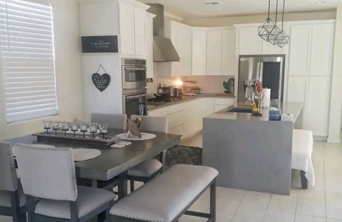 Sonoran Foothills House | New Listing! Sonoran Desert Oasis - Cozy & Spacious 3BR w/Hot Tub Access