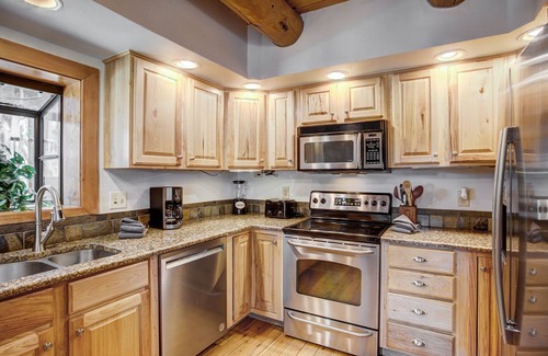 Woodmoor House | New Listing! Stunning Log Cabin 10 Mile Views Hot Tub