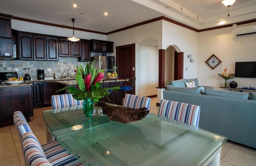 Punta Leona Apartment | New listing! Stunning views. Fifth floor apartment