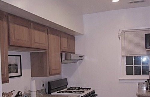 Charlottesville Condo | New listing to VRBO- close to everything yet far enough away to have some peace