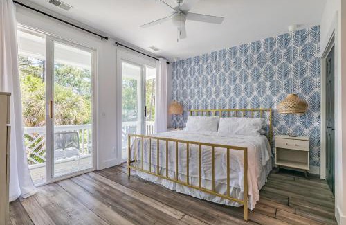 Bonito Boathouses House | New Listing! Walking distance to Marina.