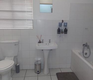 Westdene Apartment | NEW LODGE - Westdene