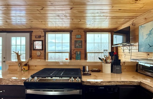 Fort Kent Mills Cottage | NEW Long Lake, Aroostook County: Charming & convenient 2-BR cottage!