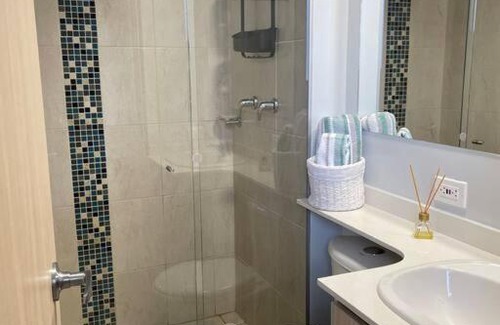 Bello Apartment | New Lovely 3 bedroom condo with an AWESOME view!