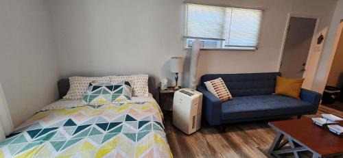 Central Escondido Apartment | New ! Lovely Studio w/patio, Parking on premises