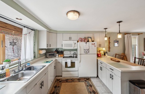 North Creek House | NEW! Lower Sleighride 2-Bedroom Townhouse with Pool by The Summit at Gore Mountain