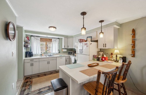North Creek House | NEW! Lower Sleighride 2-Bedroom Townhouse with Pool by The Summit at Gore Mountain