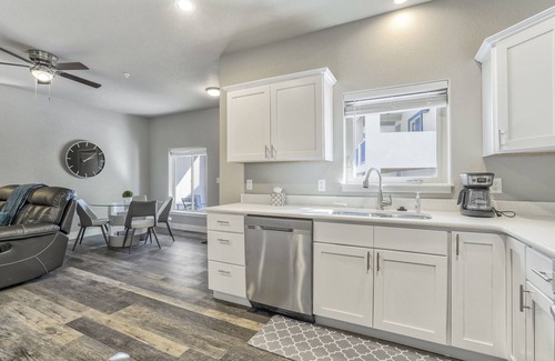 Northeast Colorado Springs Condo | New Lower Unit Condo-Pet Friendly-North CS-USAFA