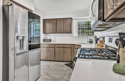 Lewisville House | NEW Lush Haven 4BR Pool, Games, Near Lake & DFW