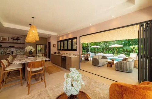 Buenos Aires House | New luxury home in Manzanillo near Santa Teresa