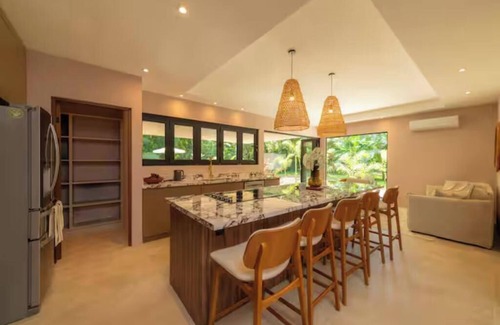 Buenos Aires House | New luxury home in Manzanillo near Santa Teresa