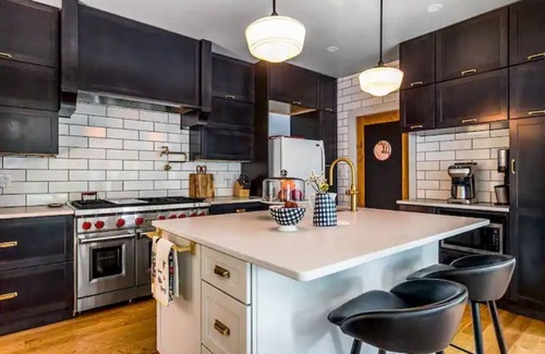 Shandaken House | New “Luxe” High Design “Inn” on Creek Near Skiing