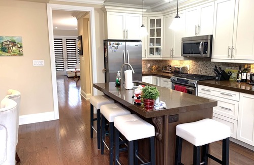 Upper Beaches House | New Luxurious Executive House - Upper Beaches Toronto