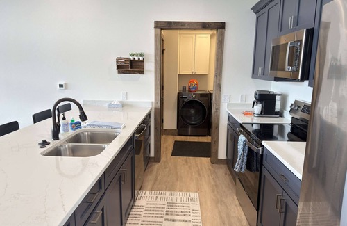 New Lisbon House | New! Luxurious Retreat on Sunset Lake - Sleeps 20