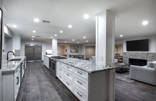 Central Scottsdale House | * NEW LUXURY 5 STAR CELEBRITY ESTATE *