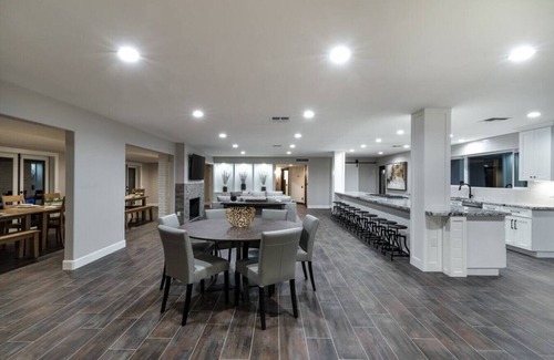 Central Scottsdale House | * NEW LUXURY 5 STAR CELEBRITY ESTATE *