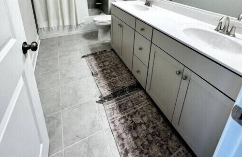 Woodbridge Apartment | New Luxury and Modern in Stonebridge