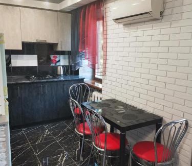 Zaporozhye Apartment | New Luxury apartment 2022 with jacuzzi on Mayakovskogo 16