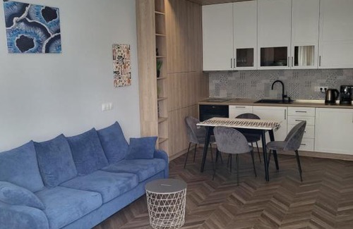 Sofia Apartment | New luxury apartment next to subway with garage