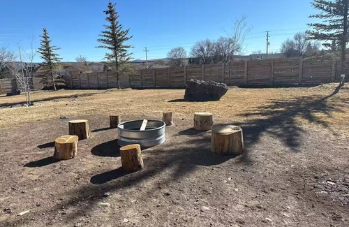 Panguitch Other | New Luxury Barn at Stoney Farms NO CHOREs