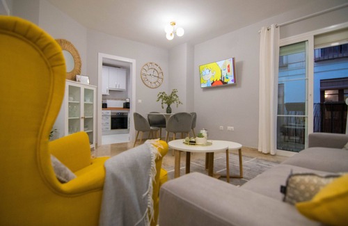 La Trinidad Apartment | NEW! LUXURY CITY CENTER 2BEDROOMS & 2 BALCONIES