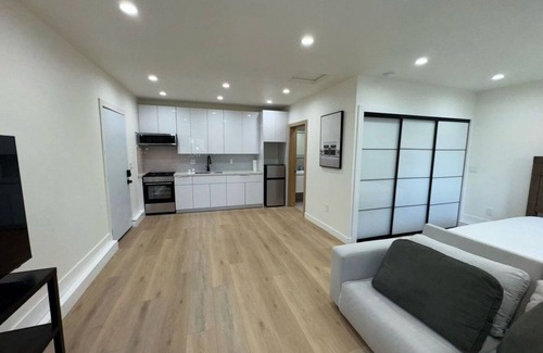 West Hills Apartment | NEW LUXURY CONSTRUCTION IS THE BEST-Los Angeles with AC