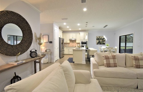 St. Augustine House | New luxury country house, near St Augustine & World golf Village.