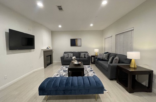 Riverview West House | *New* Luxury Disney Vacation w/Game Room