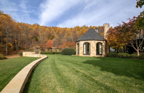 Cobham House | NEW Luxury Estate in the heart of Virginia’s Monticello Wine Trail