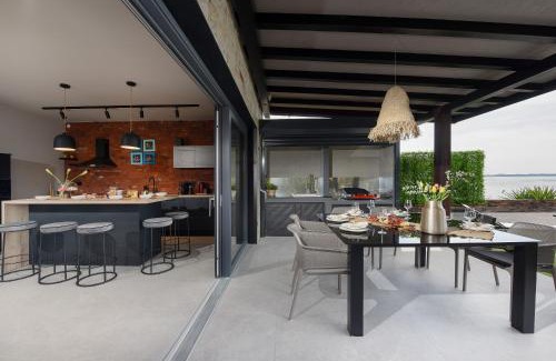 Zdrelac Villa | NEW Luxury Feel Good House by the Sea