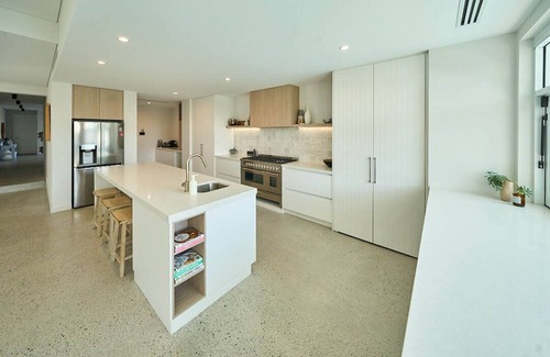Bouvet Island House | New Luxury Home with pool - Sleeps 12 walking distance to shops & beaches!