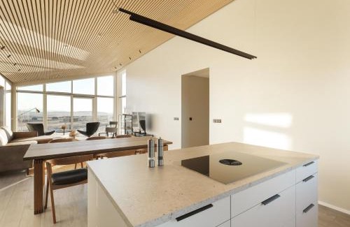 Reykholt House | New Luxury House - Golden Circle - Hot Tub