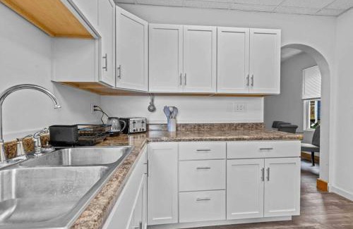Janesville Villa | New Luxury House in the Heart of Janesville