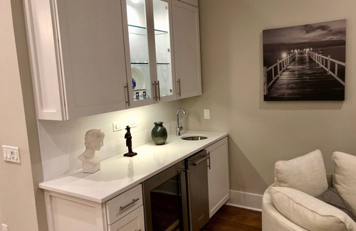 Oxford Condo | New Luxury Oxford Square Condo at Harrison Square