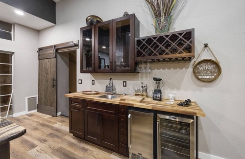 Lynx Mountain View Estates House | New Luxury Prescott Lynx B B 4k ft2 Sleeps 22