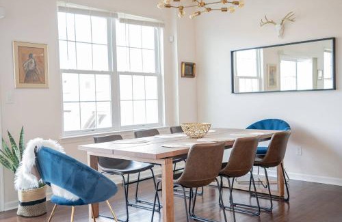 Atlantic City House | NEW Luxury Quiet Island Atlantic City Getaway
