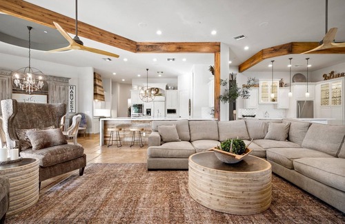 Pinnacle Peak Paradise House | *New* Luxury Scottsdale Estate ~ Pool/Spa ~ Golf ~ Views!