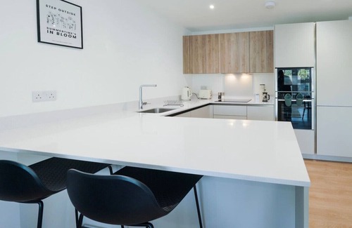 Cheadle Apartment | NEW Luxury South Manchester Flat