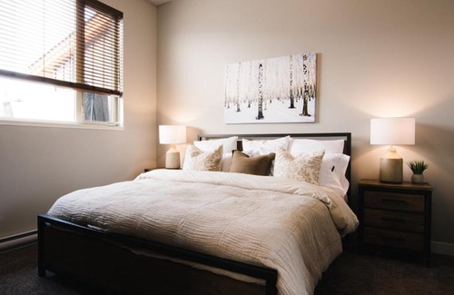 Sun Peaks Apartment | New! Luxury, Top Floor, Ski in/Ski Out, Private Hot Tub and Mountain Views