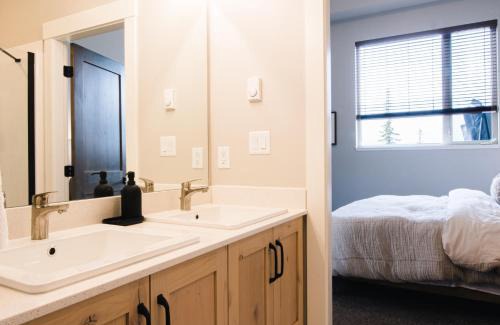 Sun Peaks Apartment | New! Luxury, Top Floor, Ski in/Ski Out, Private Hot Tub and Mountain Views