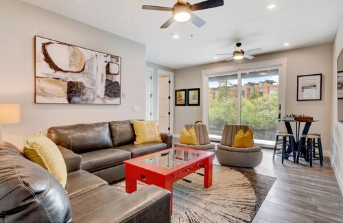 Old Town House | New Luxury Villa 103 /Rooftop Hot Tub & Lounge /Views /Best Price- $500 FREE Activities Daily