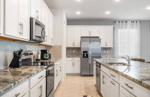 Celebration House | NEW Luxury Villa Near Disney w/Pool & Spa!