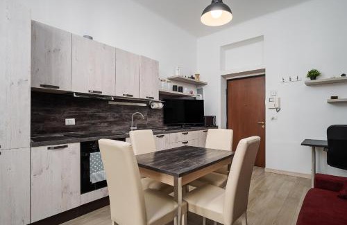 Stadera Apartment | NEW - M2 Famagosta - Bocconi and Darsena Apartment