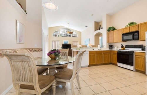 West Kissimmee Villa | NEW! Magical 3BR Pool Home in Oak Island Harbor Close to Parks