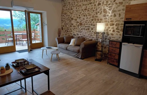 La Chapelle-Agnon House | New: Maison Neuve Coeur Parc Naturel Terrace/Garden Pets welcome
