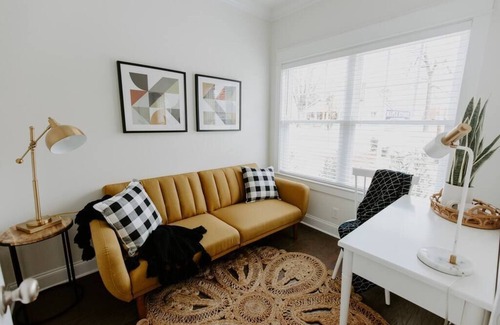 Murfreesboro House | NEW Maple Manor | Murfreesboro Luxury Townhouse