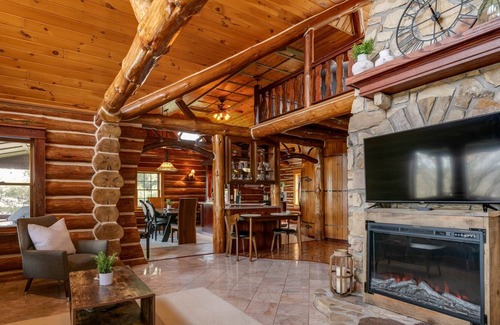 Millerton House | NEW! Meadow Ridge, Premier Retreat with Lake View!